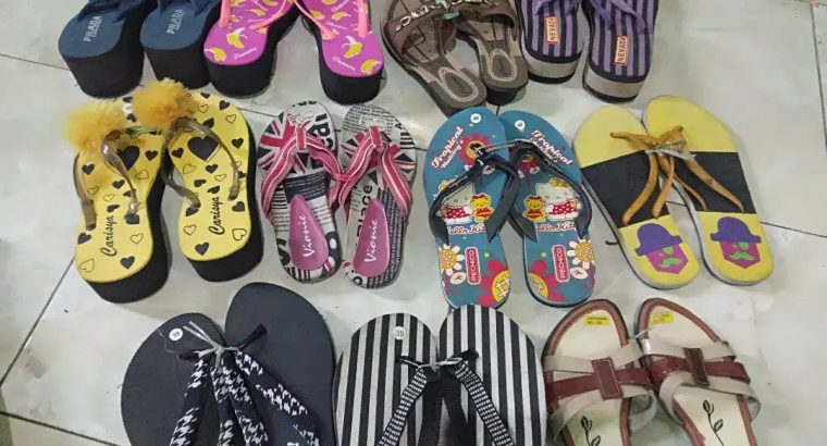 Borongan obral sandal anak dan dewasa