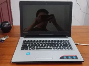 Dijual murah laptop lenovo ideapad 300 normal