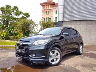 HRV S At 2016 hitam, terima tukar tambah