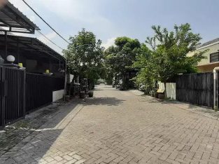 Rumah nyaman banyak fasilitas surabaya