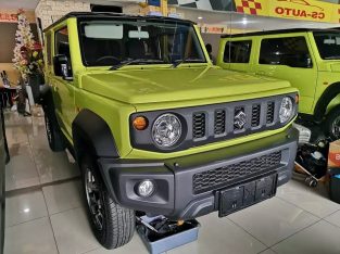 Suzuki Jimny 2019 Kuning warna Favorit KM 800