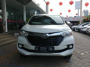 TOYOTA AVANZA G MT 2016 #KM <500 Masih Plastikan#