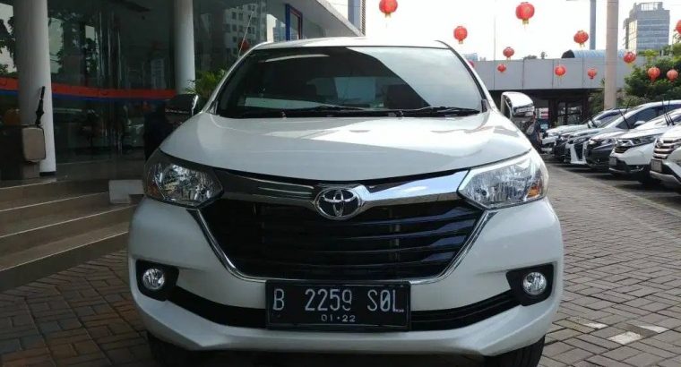 TOYOTA AVANZA G MT 2016 #KM <500 Masih Plastikan#