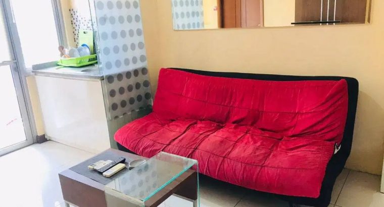 DISEWAKAN APARTEMEN FULL FURNISHED SURABAYA