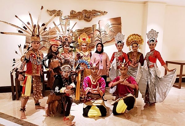 Grup Tari Nusantara Suteranegara