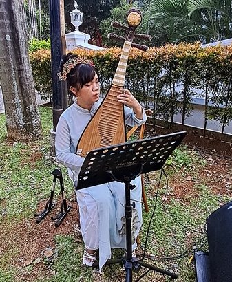 Musik Guzheng Erhu Parmonas Studio