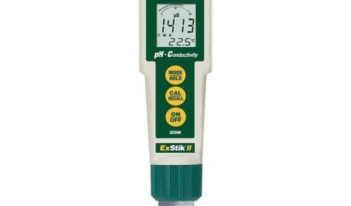 pH/Conductivity Meter Waterproof ExStik® II Extech