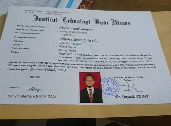 Pembuatan ijazah